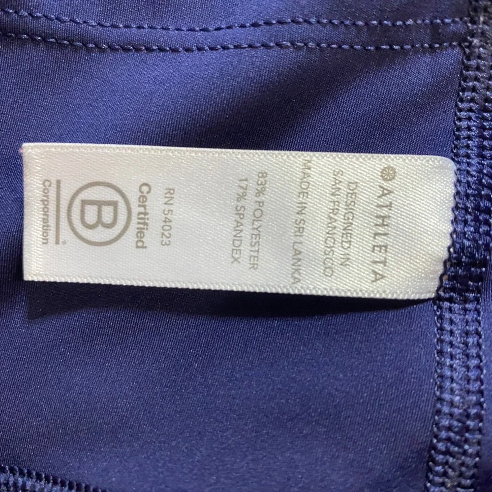 Athleta Accelerate 7/8 Tight Navy Blue Leggings‎ XL 566727-03 SU20